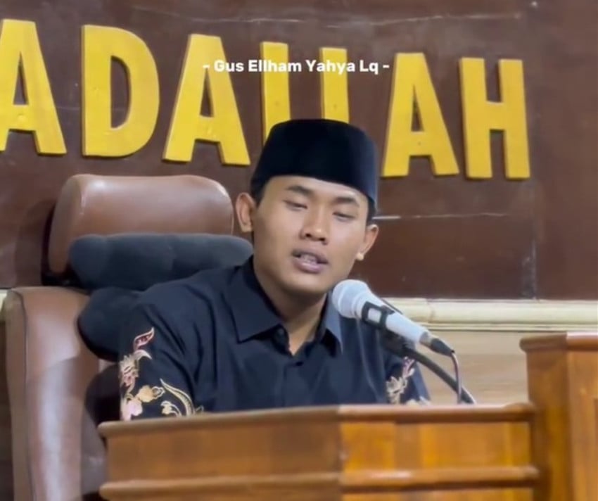 Mengupas Riwayat Pendidikan Gus Elham Yahya, Dai Muda Kediri