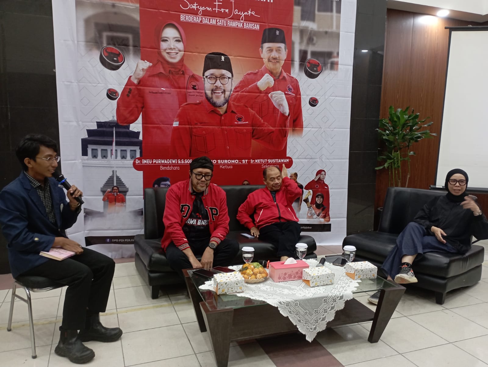 Menumbuhkan Kesadaran Politik di Kalangan Generasi Muda