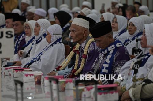 Mengapa Umrah dari Asrama Haji Jadi Perbincangan Hangat