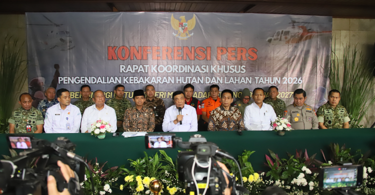 Siaga El Nino, Kemendagri Minta Daerah Bersinergi Cegah Karhutla